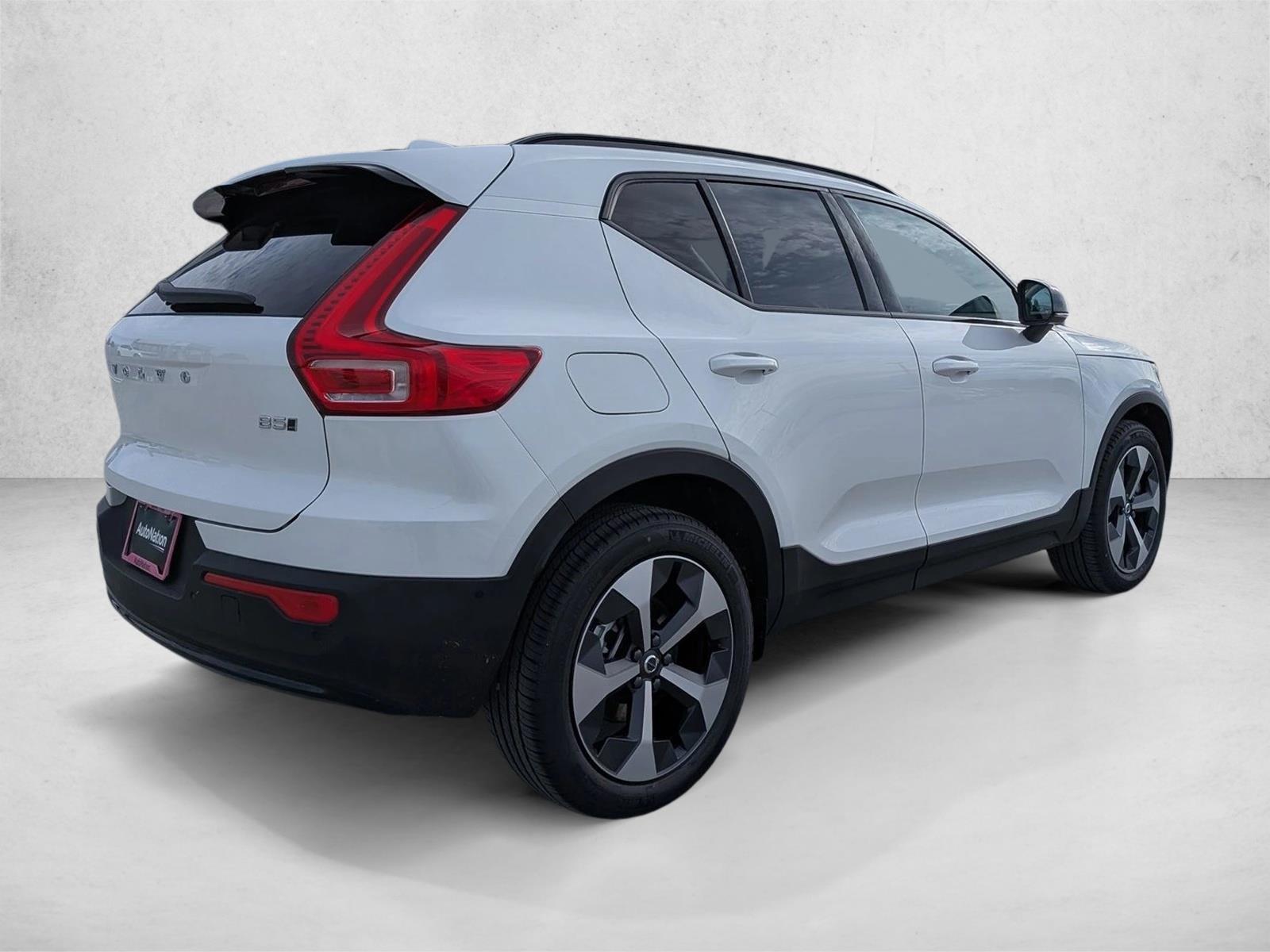 New 2026 Volvo XC40 Plus SUV