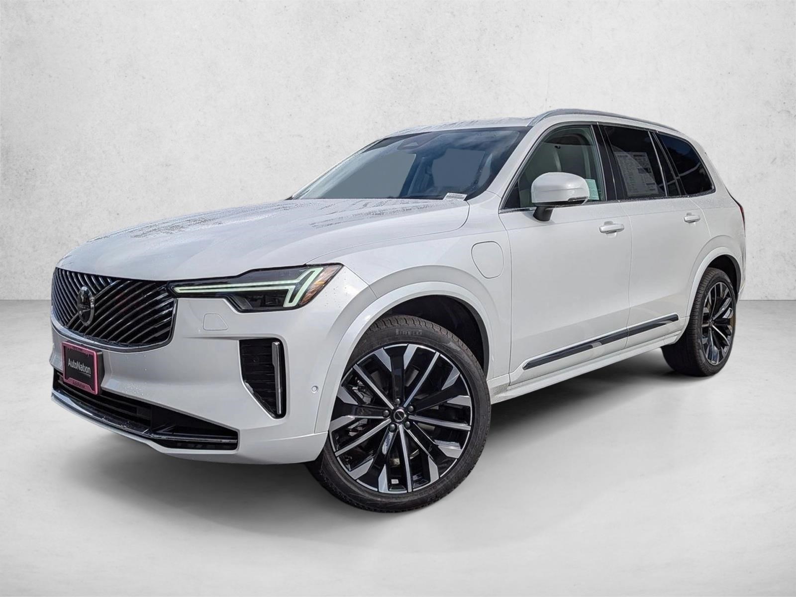  Volvo XC90 Plug-In Hybrid