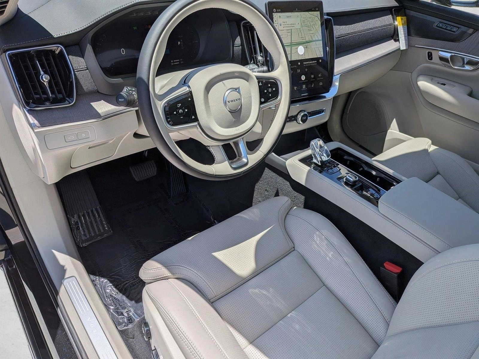 New 2026 Volvo XC90 Plug-In Hybrid Ultra Sport Utility