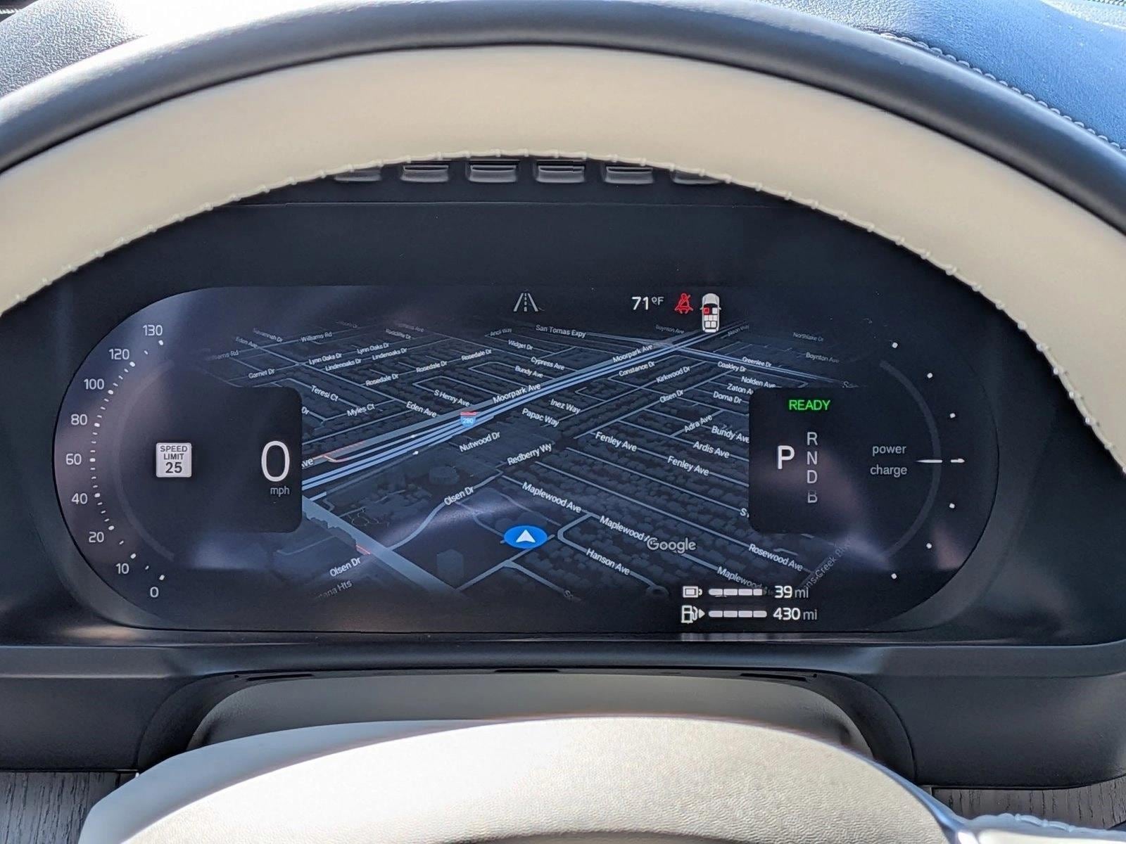 2026 Volvo XC90 Ultra - Photo 11