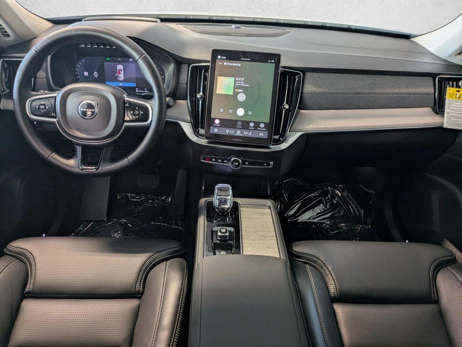 2026 Volvo XC90 Ultra - Photo 15