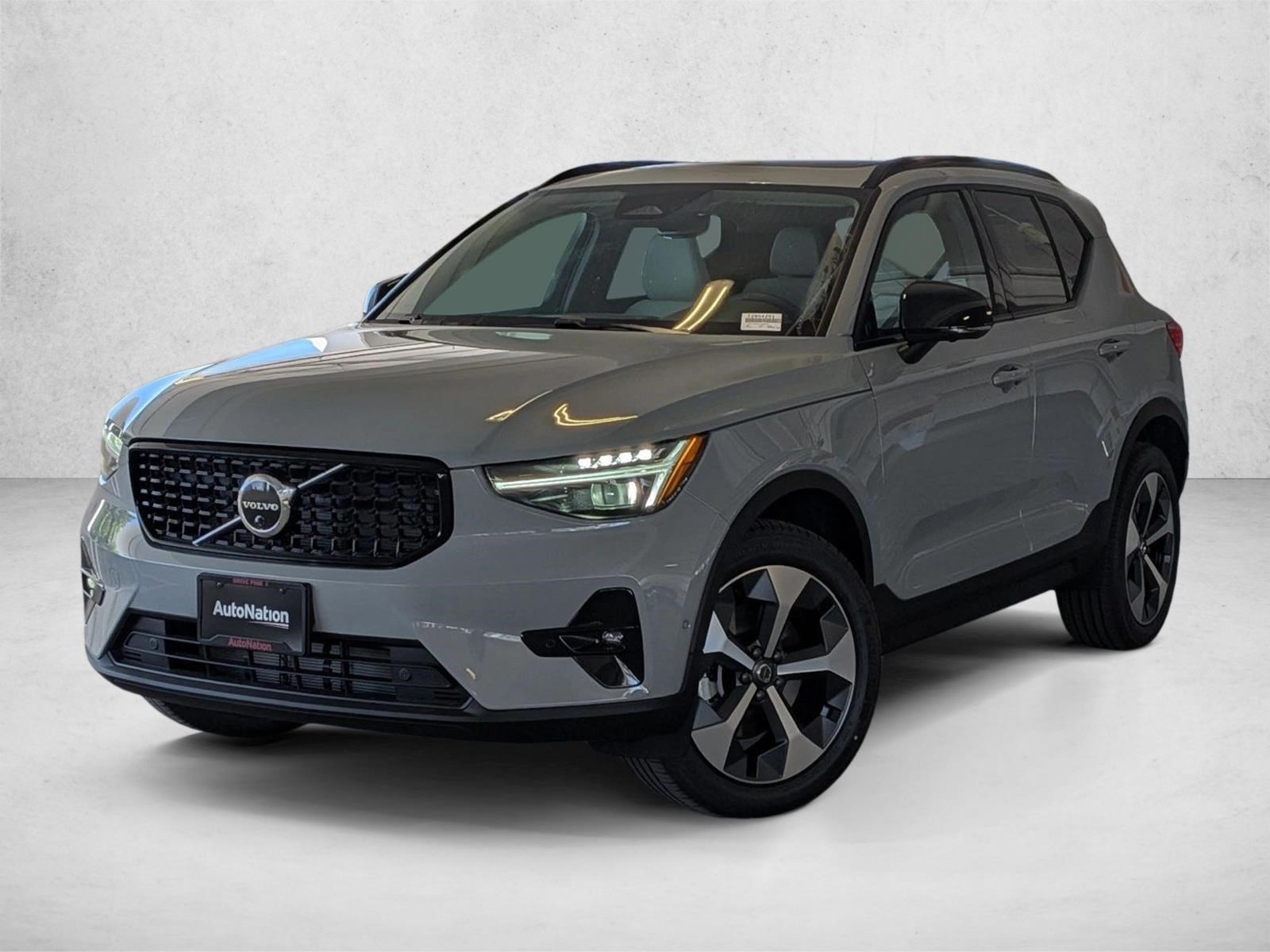 New 2026 Volvo XC40 Plus Sport Utility