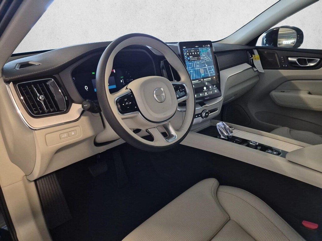 New 2027 Volvo XC60 plug-in hybrid Ultra SUV