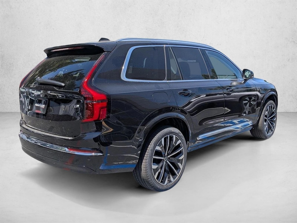 New 2026 Volvo XC90 plug-in hybrid Plus SUV