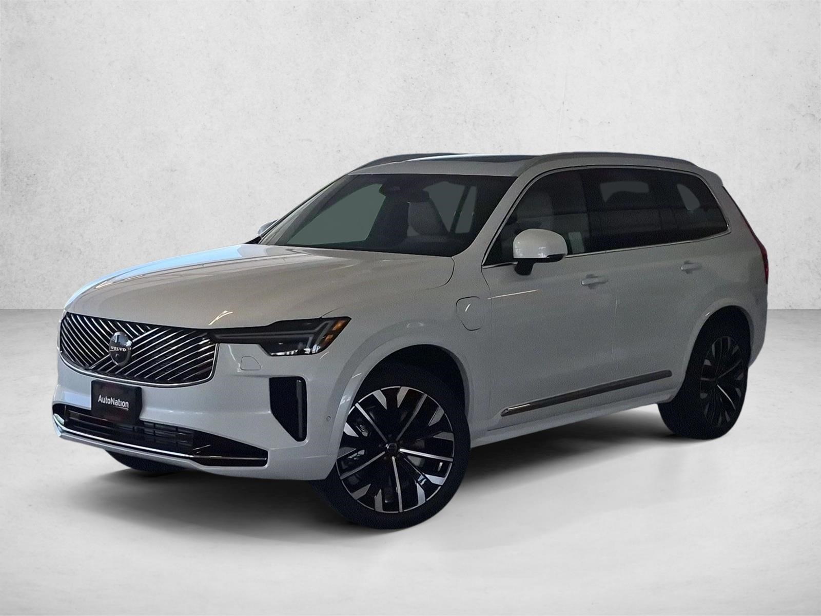  Volvo XC90 plug-in hybrid