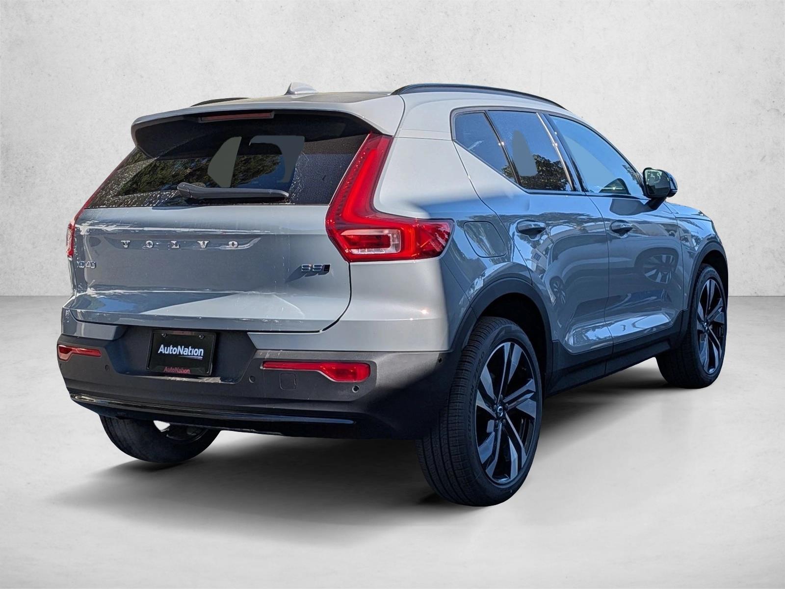 New 2026 Volvo XC40 Plus SUV