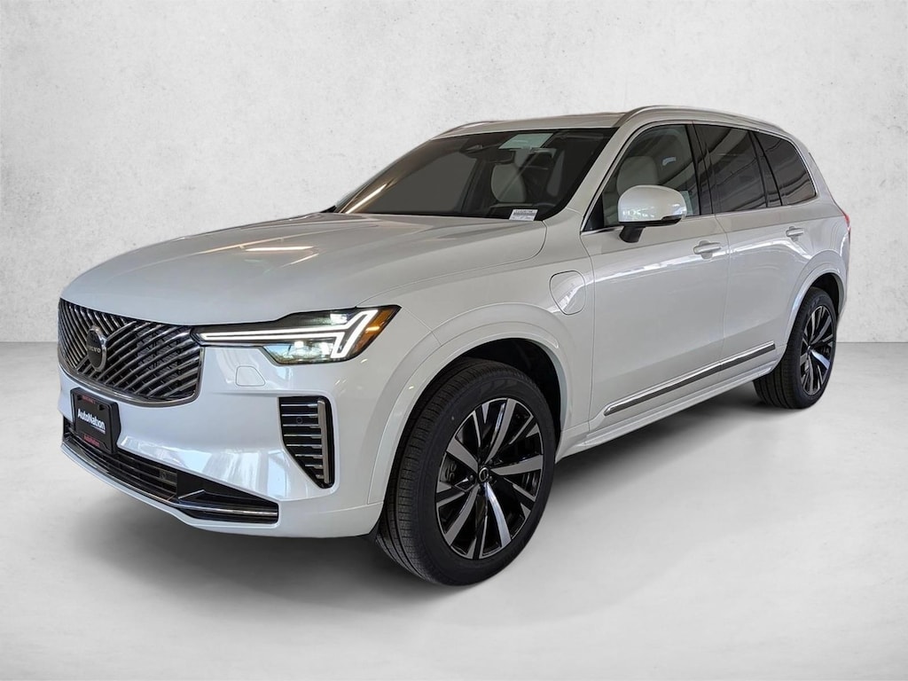 Used 2026 Volvo XC90 plug-in hybrid Core SUV