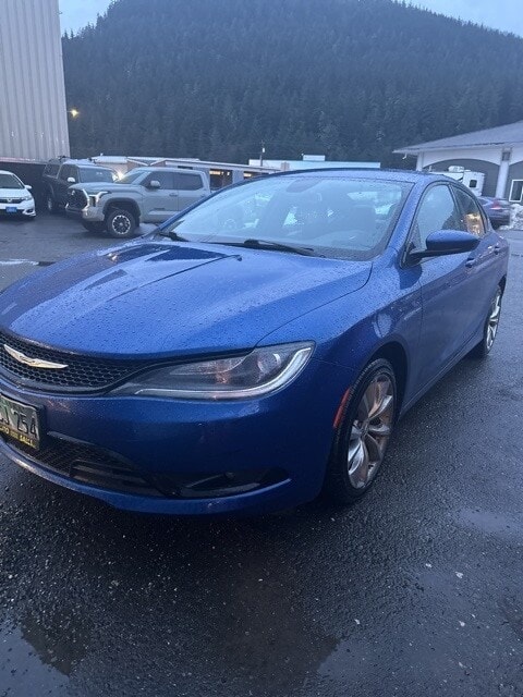 2016 Chrysler 200 S