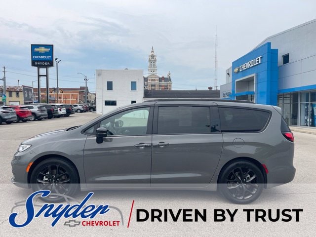 2025 Chrysler Pacifica Limited