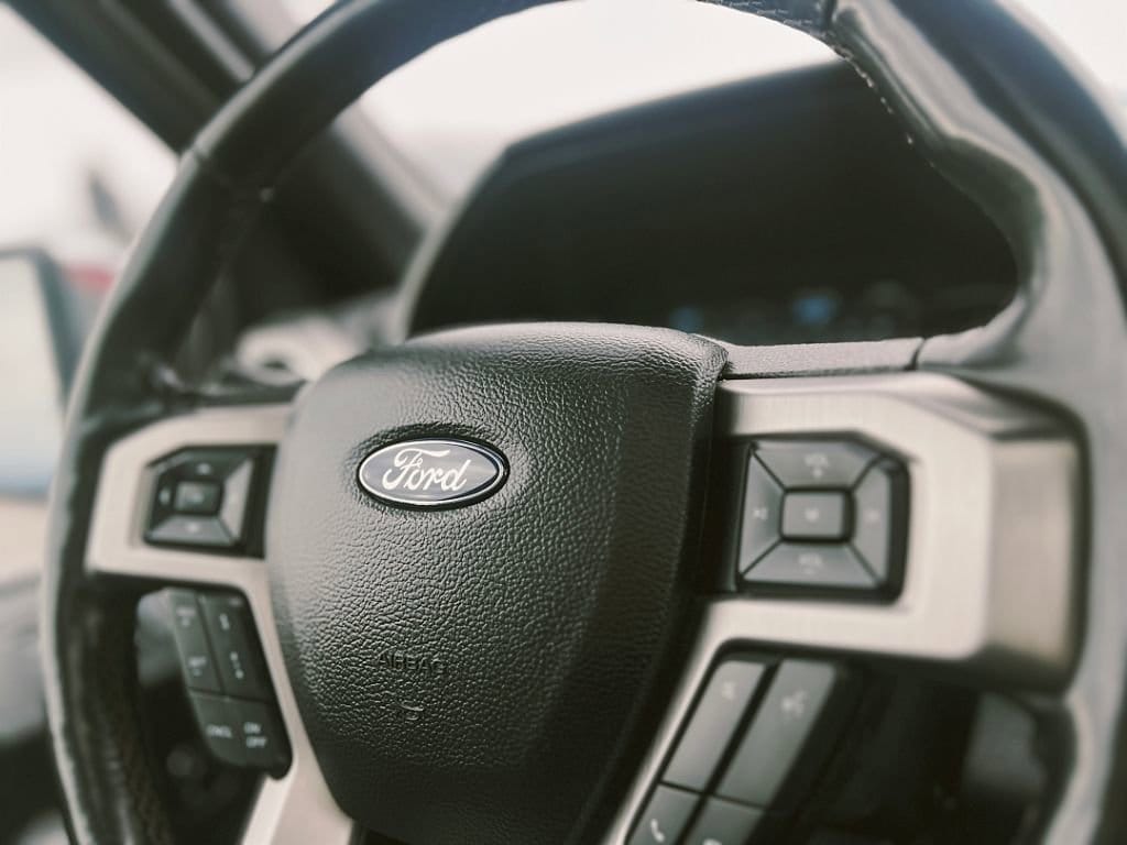 2020 Ford F-150 Platinum - Photo 23