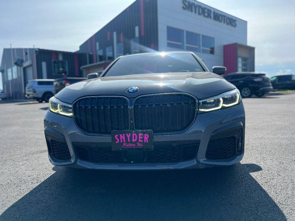 Used 2020 BMW 750i xDrive Sedan