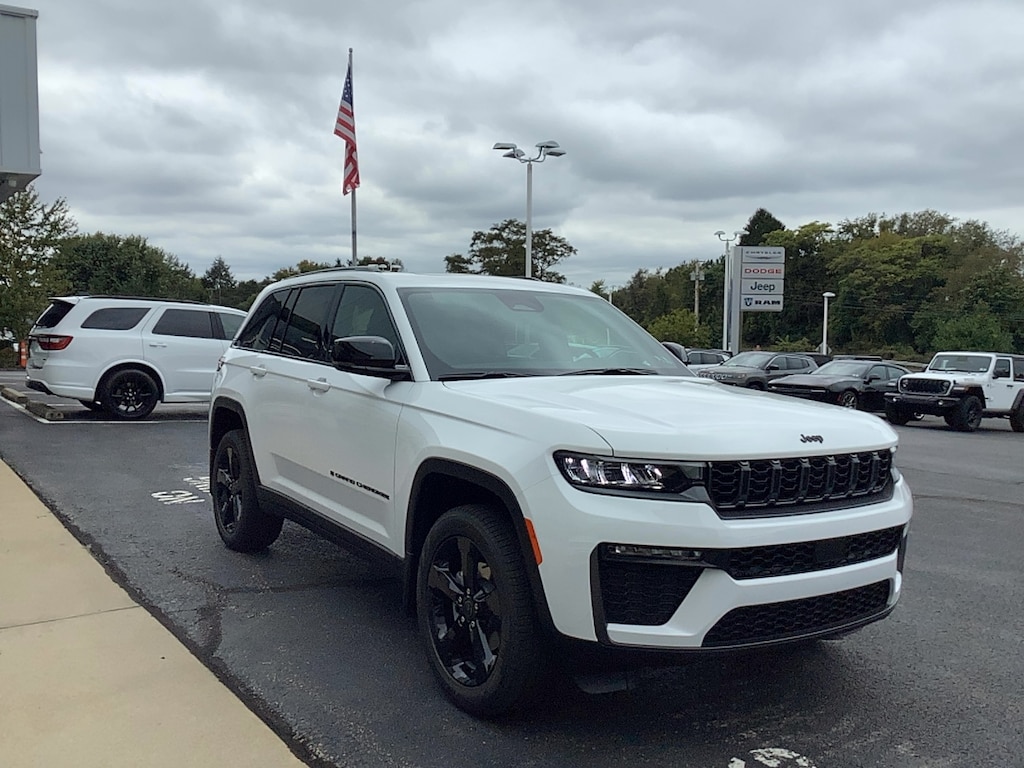 New 2027 Jeep Grand Cherokee LIMITED 4X4 Sport Utility