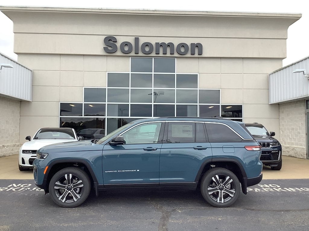 New 2027 Jeep Grand Cherokee LIMITED 4X4 Sport Utility