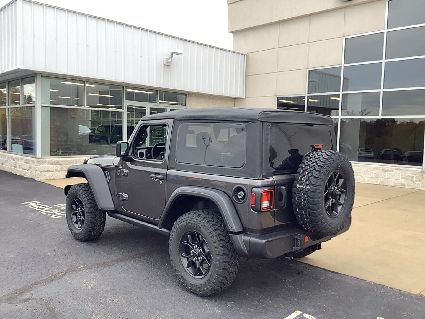2026 Jeep Wrangler 2-Door Willys - Photo 7