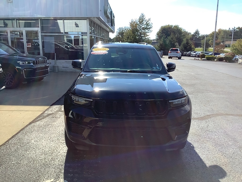 Certified 2025 Jeep Grand Cherokee Altitude Altitude 4x4