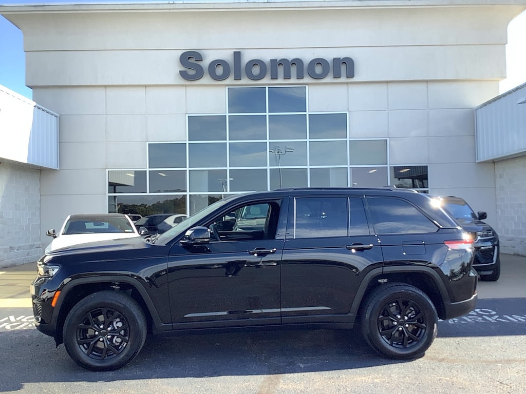 Certified 2025 Jeep Grand Cherokee Altitude Altitude 4x4