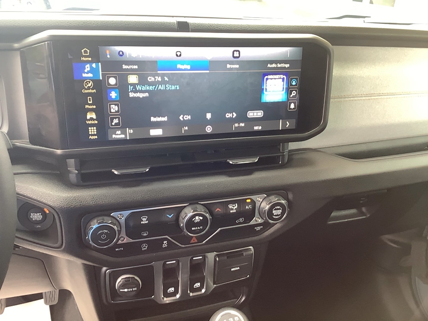 2024 Jeep Wrangler 2-Door Sport S - Photo 12