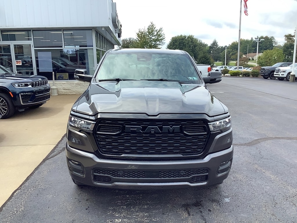 New 2027 Ram 1500 BIG HORN CREW CAB 4X4 5'7 BOX Pickup
