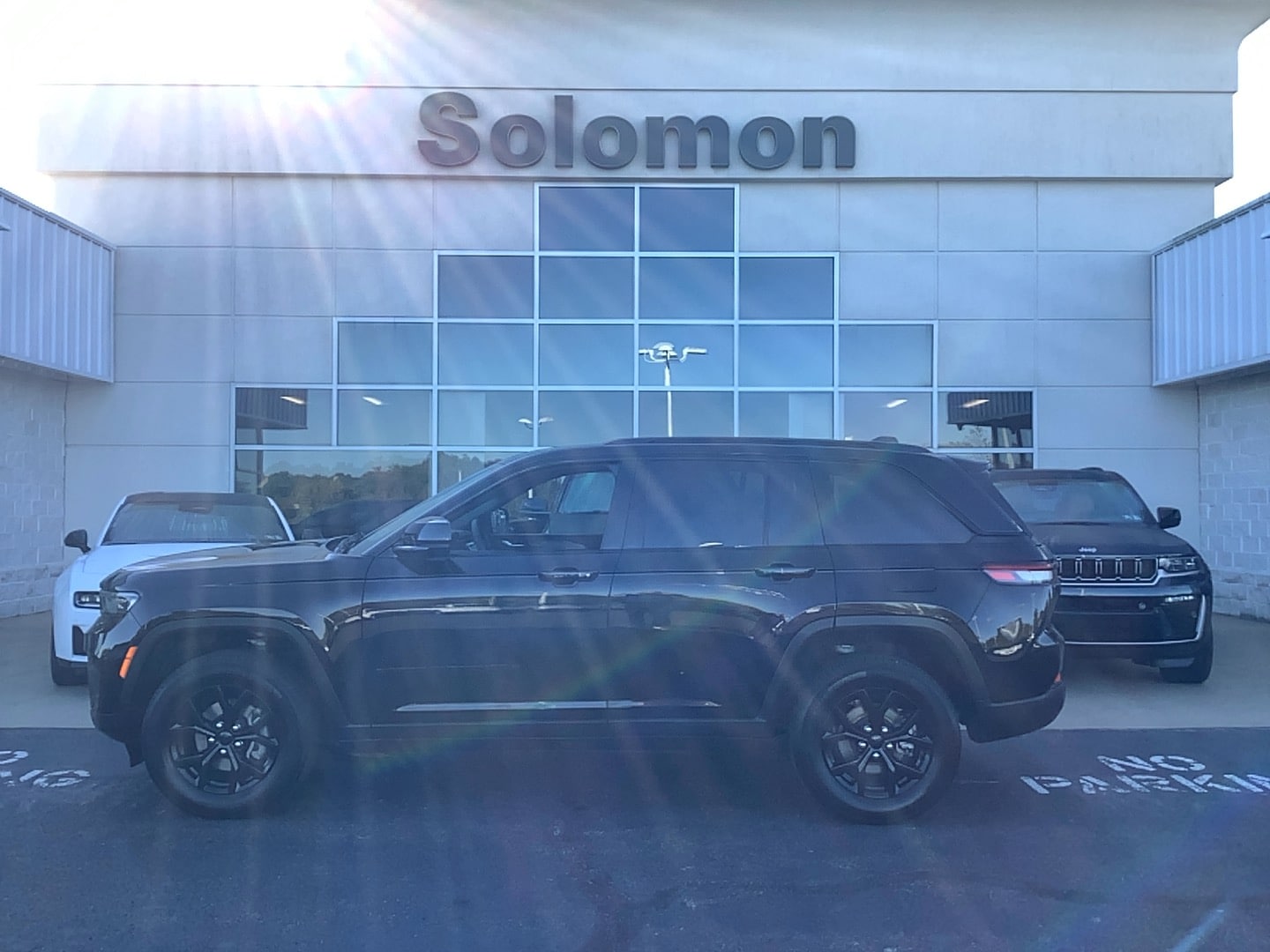 2025 Jeep Grand Cherokee Altitude