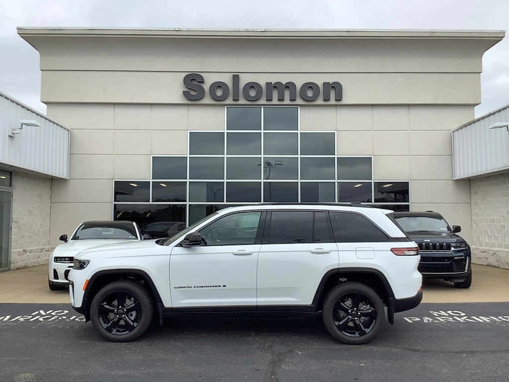 New 2027 Jeep Grand Cherokee LIMITED 4X4 Sport Utility