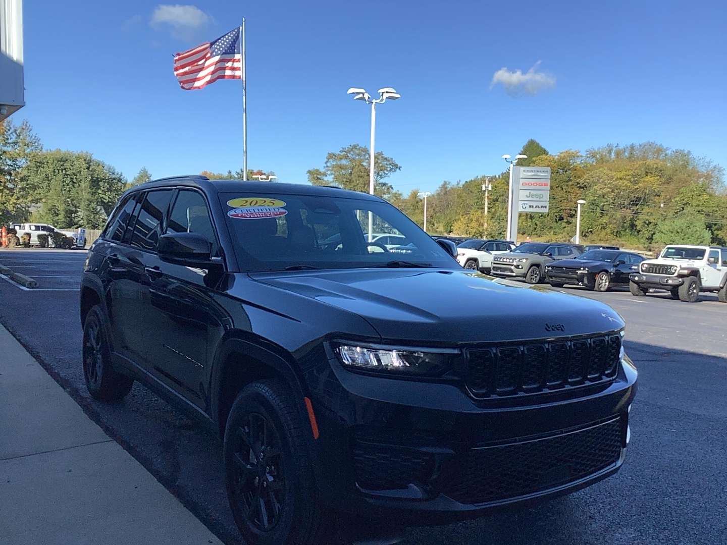 Certified 2025 Jeep Grand Cherokee Altitude Altitude 4x4