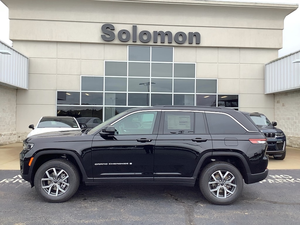New 2027 Jeep Grand Cherokee LAREDO X 4X4 Sport Utility
