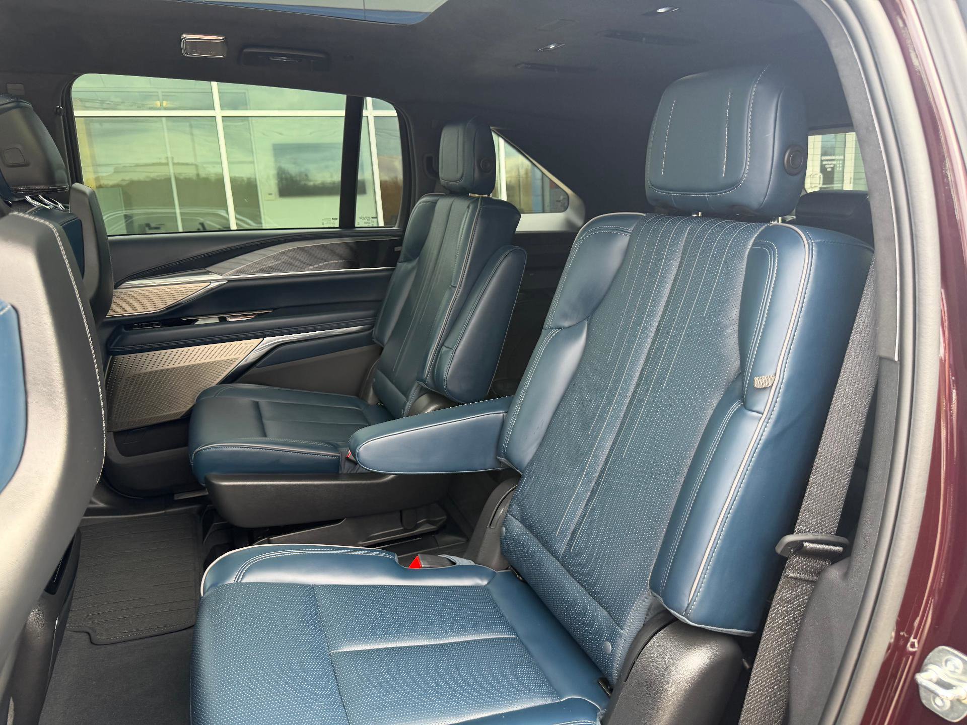 2025 Cadillac Escalade IQ Luxury 2 - Photo 20