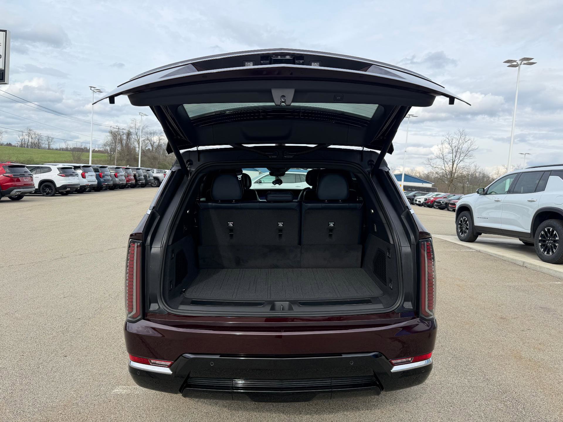 2025 Cadillac Escalade IQ Luxury 2 - Photo 12