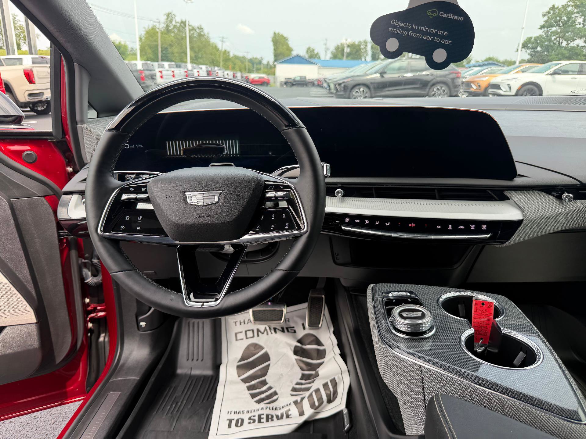 2025 Cadillac OPTIQ Sport 2 - Photo 20