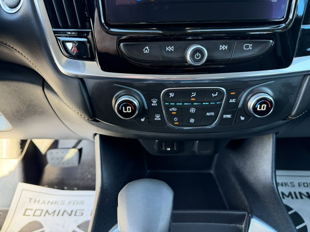 2021 Chevrolet Traverse 1LT - Photo 27