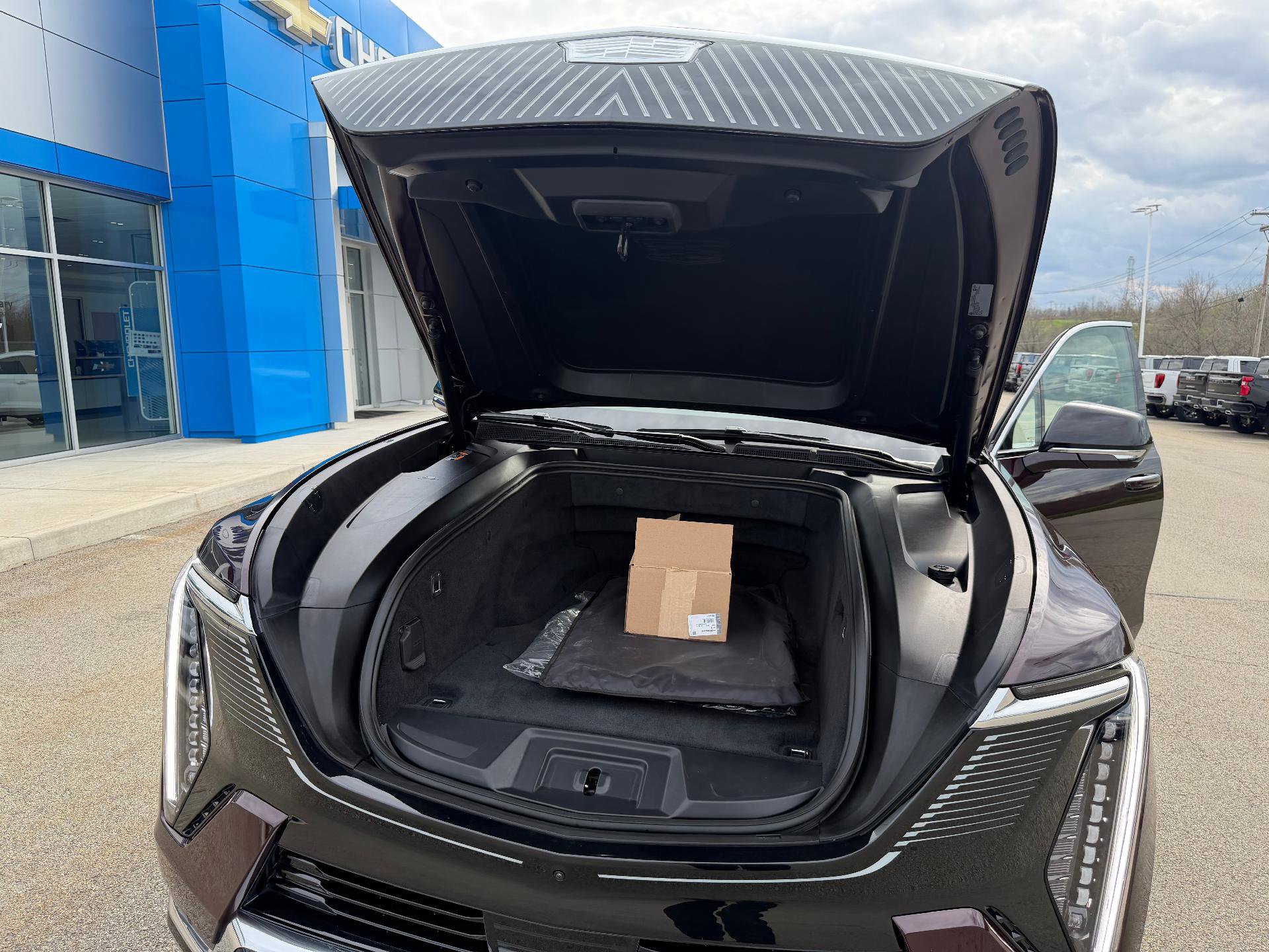 2025 Cadillac Escalade IQ Luxury 2 - Photo 39