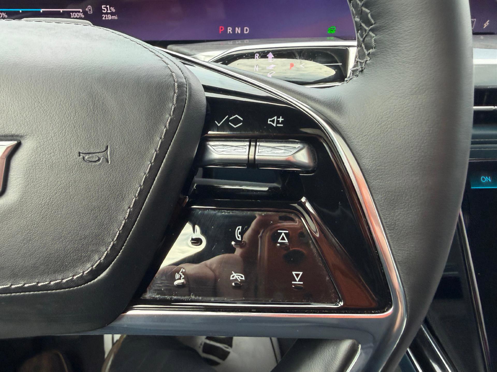 2025 Cadillac Escalade IQ Luxury 2 - Photo 27
