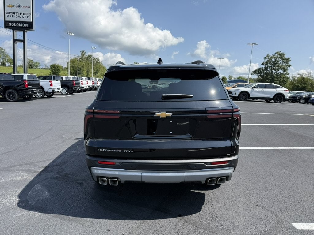 New 2027 Chevrolet Traverse LT SUV