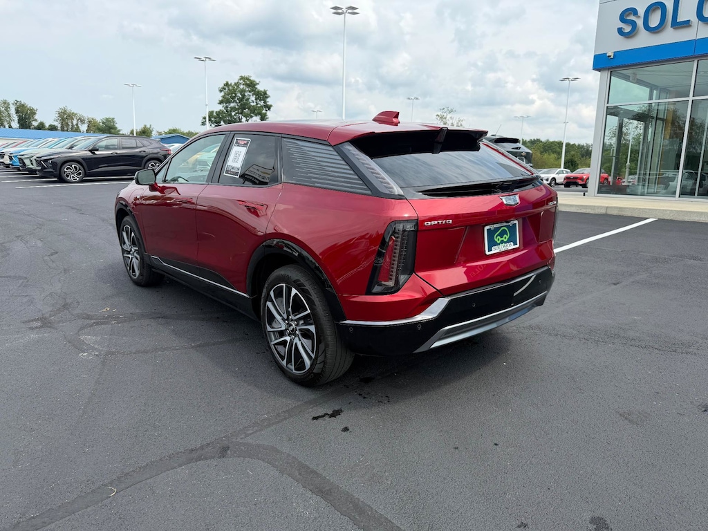 Used 2025 CADILLAC OPTIQ Sport w/1SH SUV