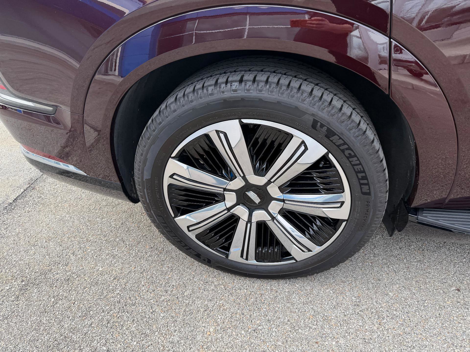 2025 Cadillac Escalade IQ Luxury 2 - Photo 11