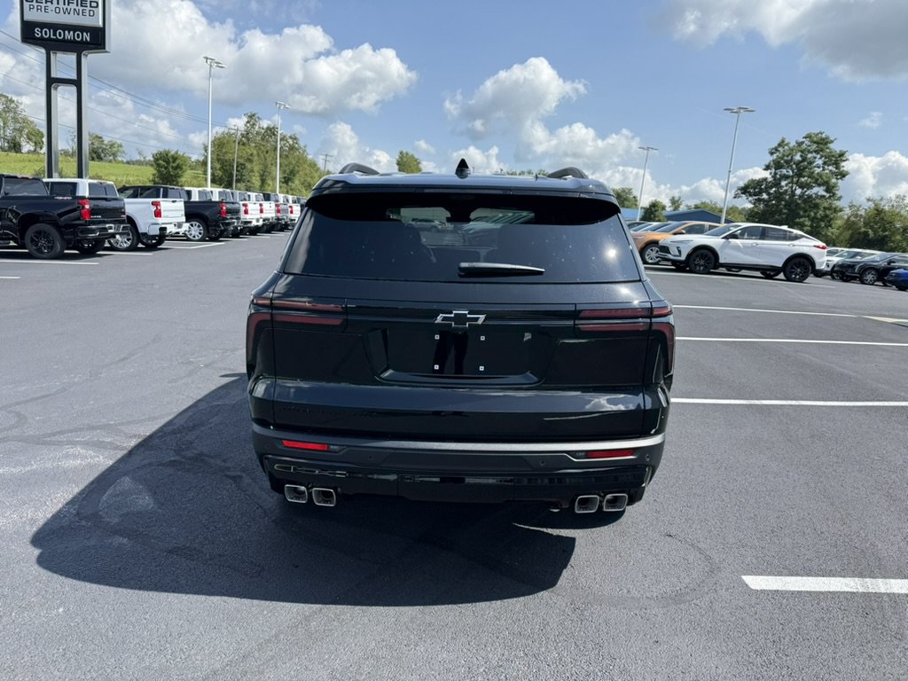 New 2027 Chevrolet Traverse LT SUV