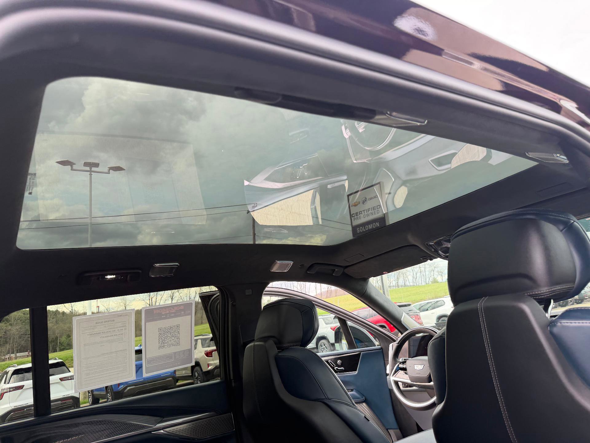 2025 Cadillac Escalade IQ Luxury 2 - Photo 47