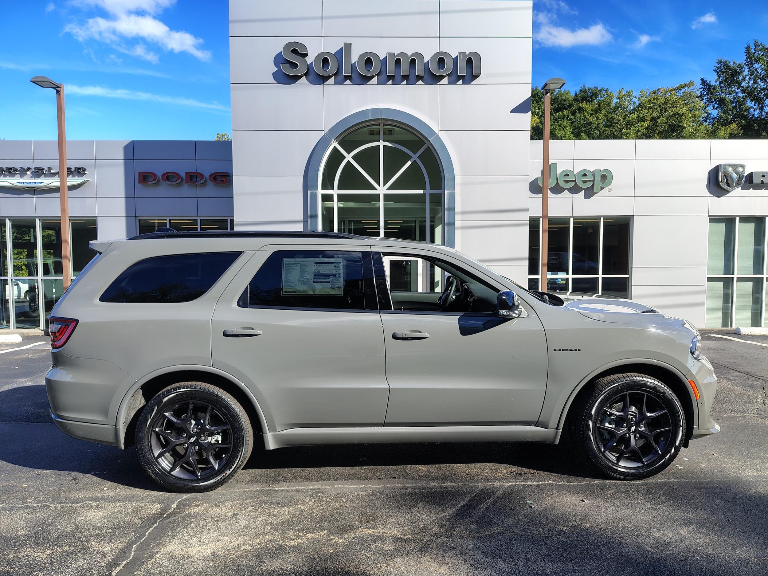 2027 Dodge Durango GT HEMI Plus V8