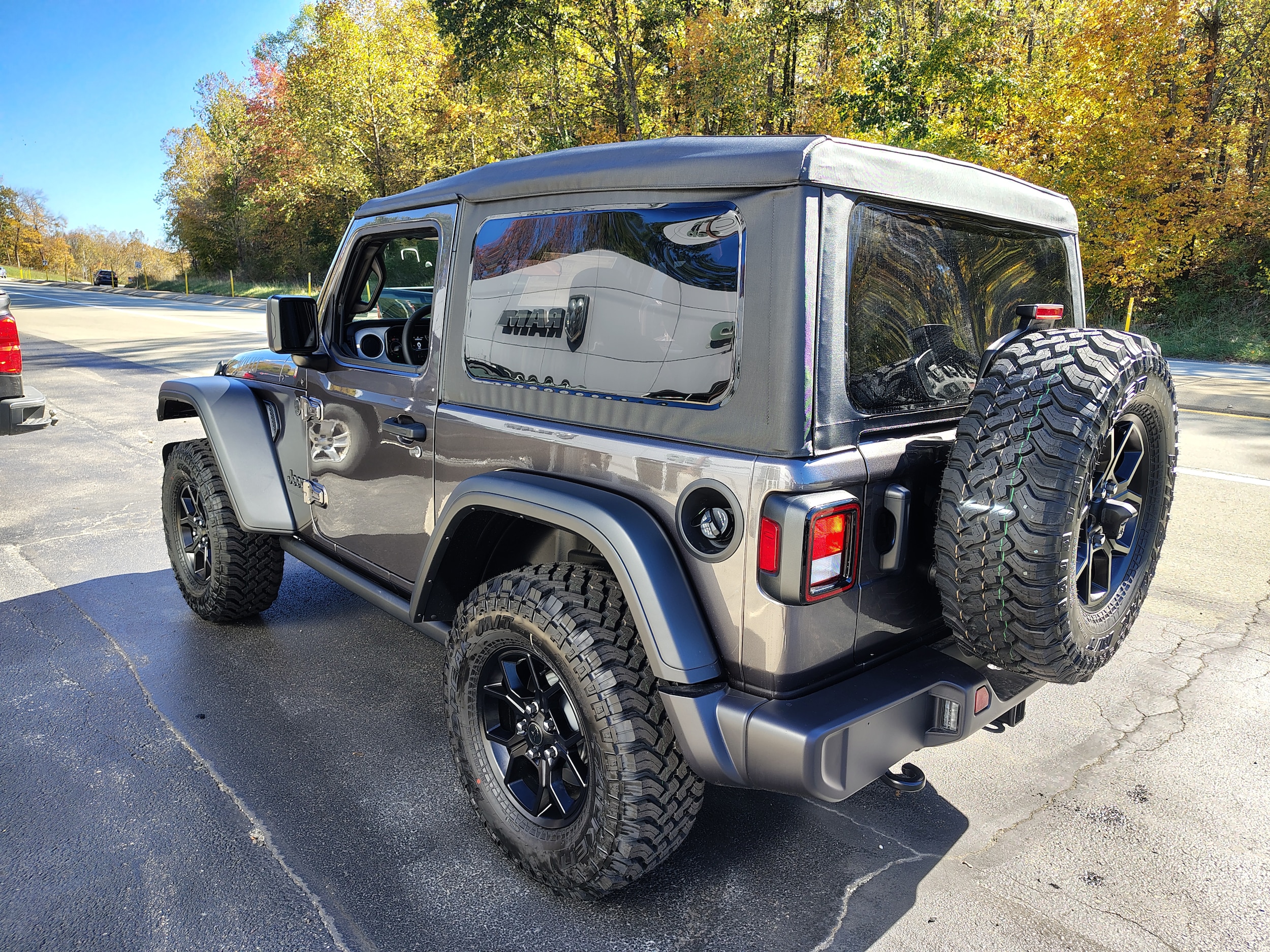 2026 Jeep Wrangler 2-Door Willys - Photo 9