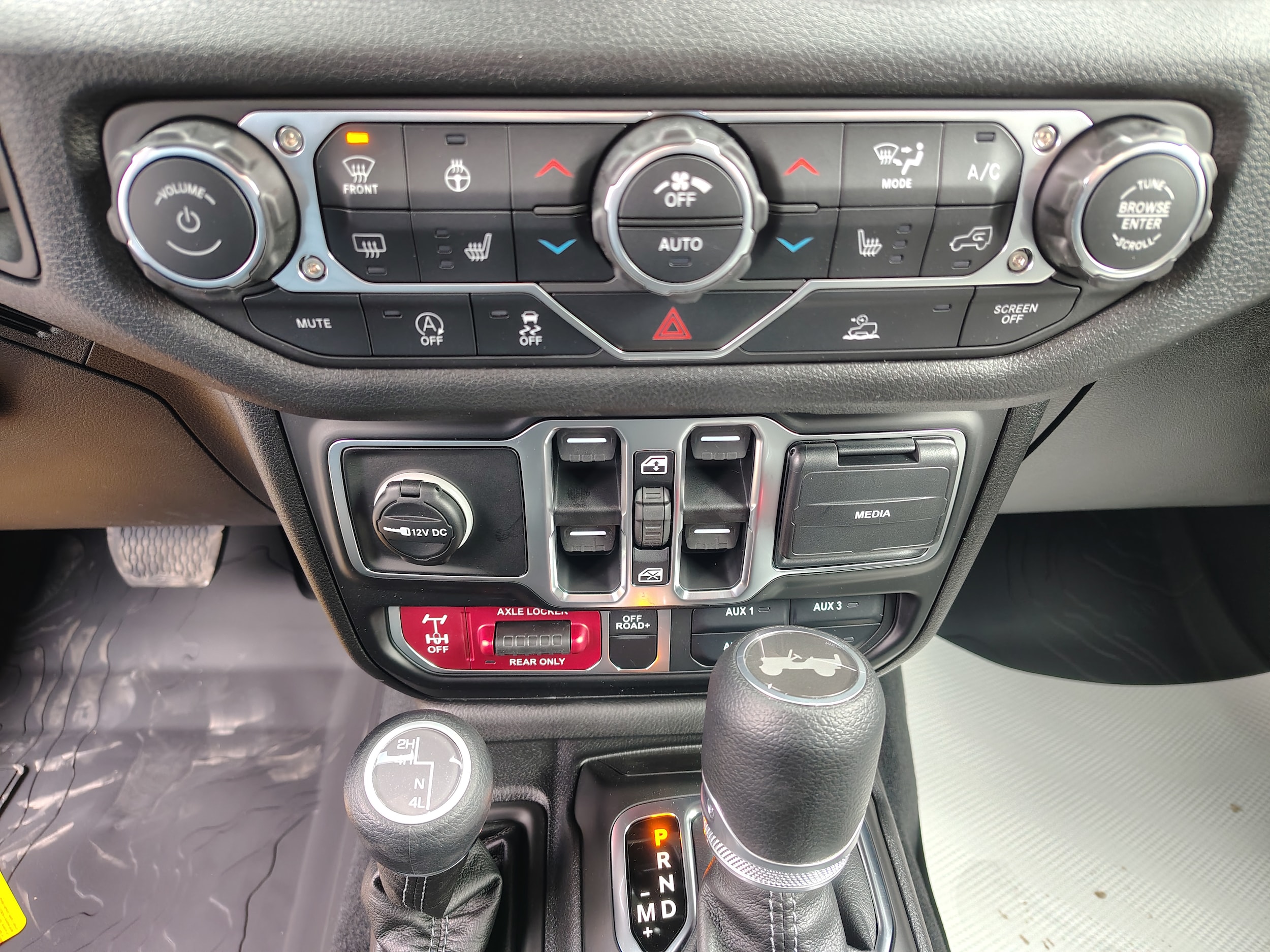 2026 Jeep Wrangler 4-Door Willys - Photo 28