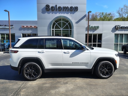 2026 Jeep Grand Cherokee LAREDO ALTITUDE 4X4 Sport Utility