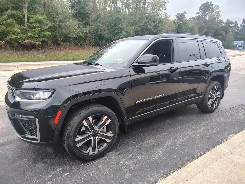 New 2027 Jeep Grand Cherokee L LIMITED 4X4 Sport Utility
