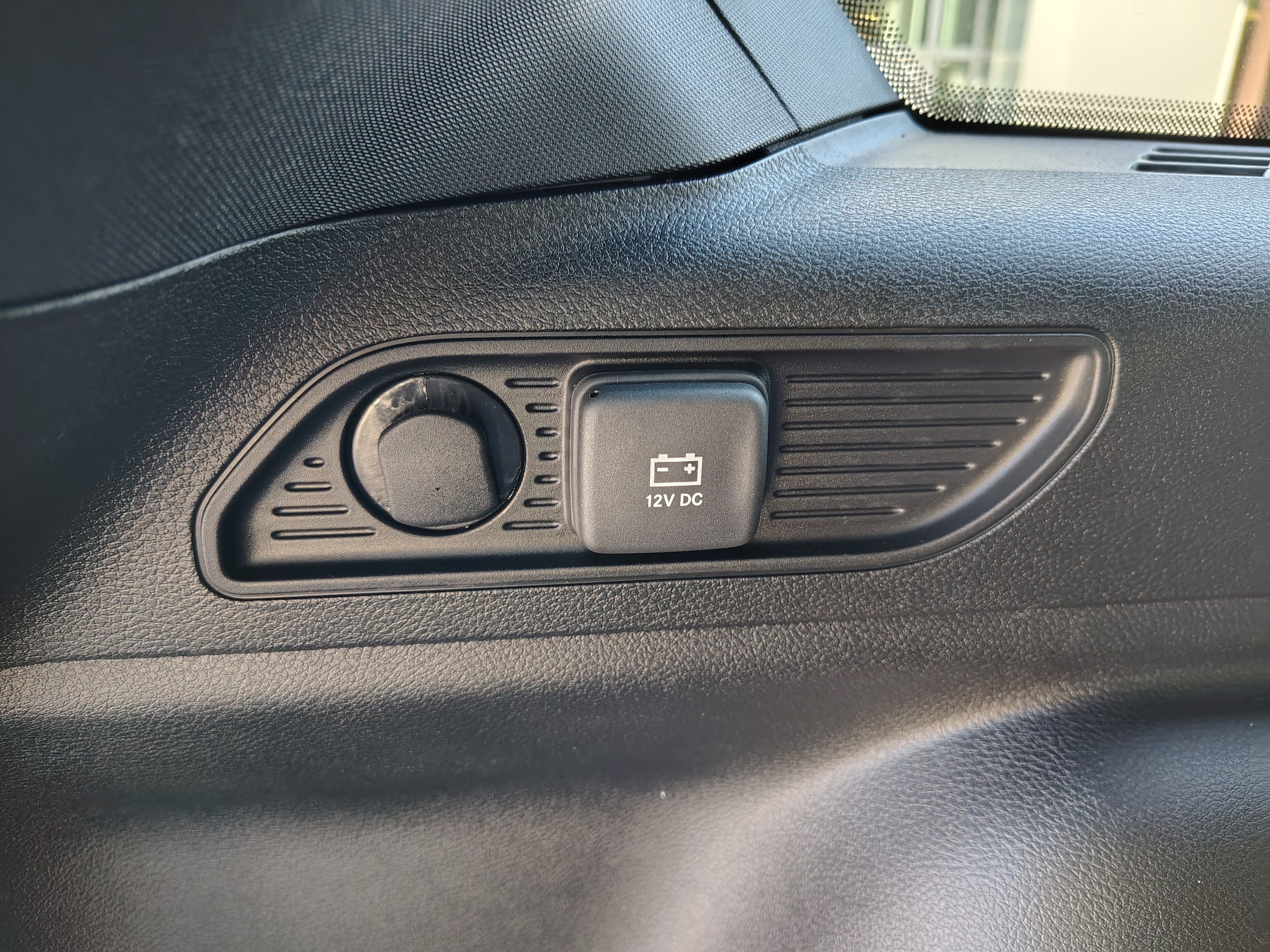 2026 Jeep Grand Cherokee Laredo - Photo 13