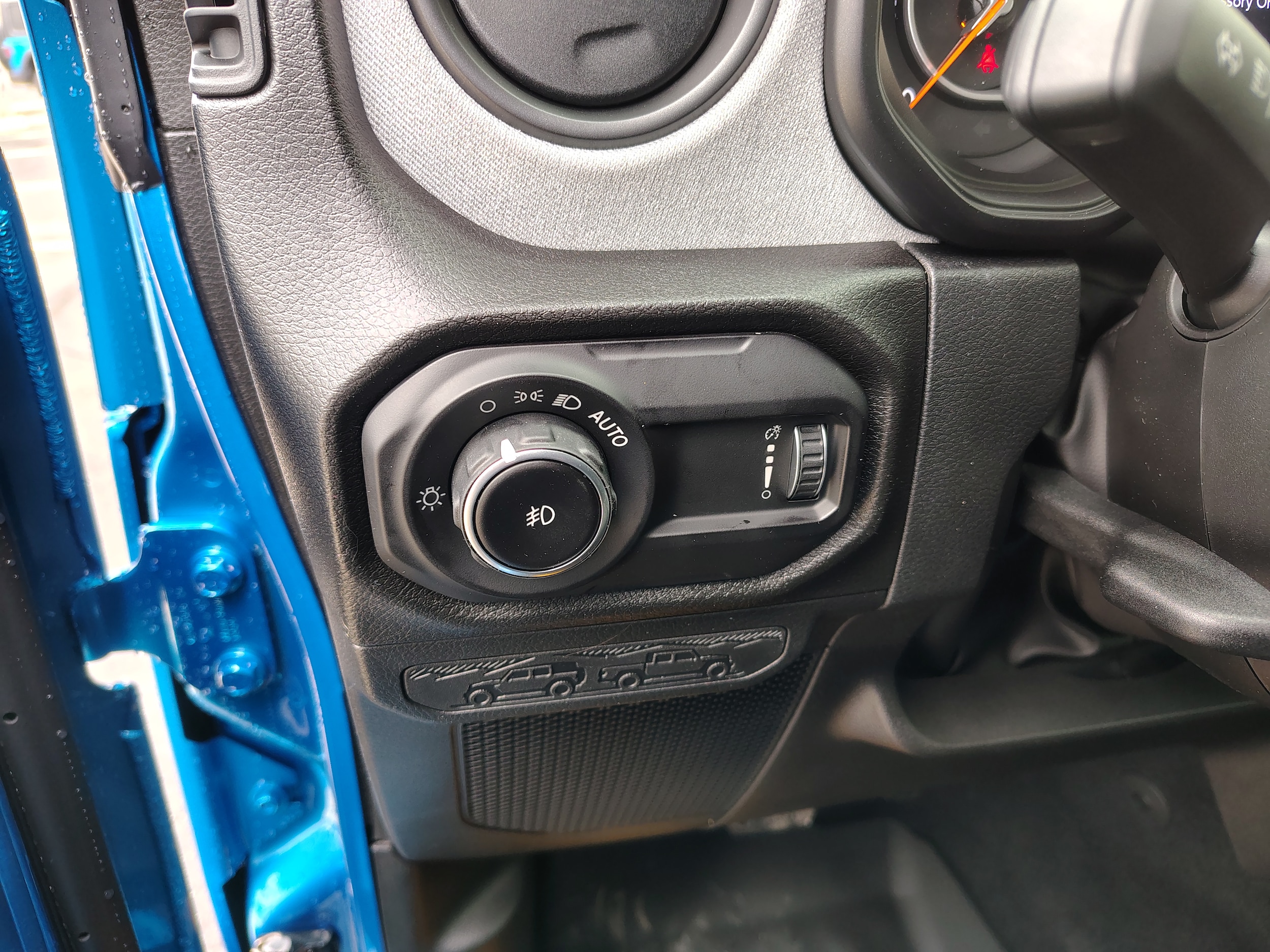 2026 Jeep Wrangler 4-Door Willys - Photo 19