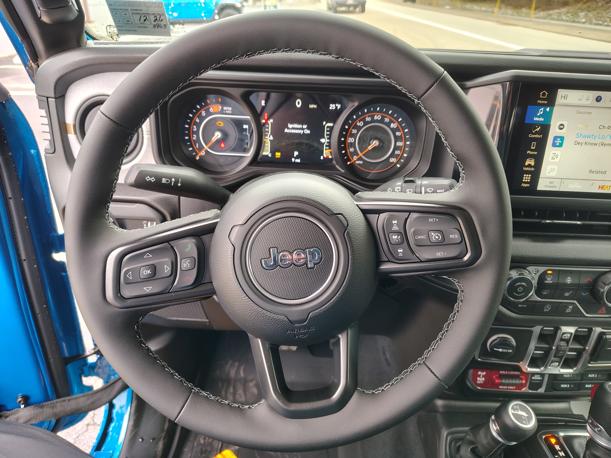 2026 Jeep Wrangler 4-Door Willys - Photo 23