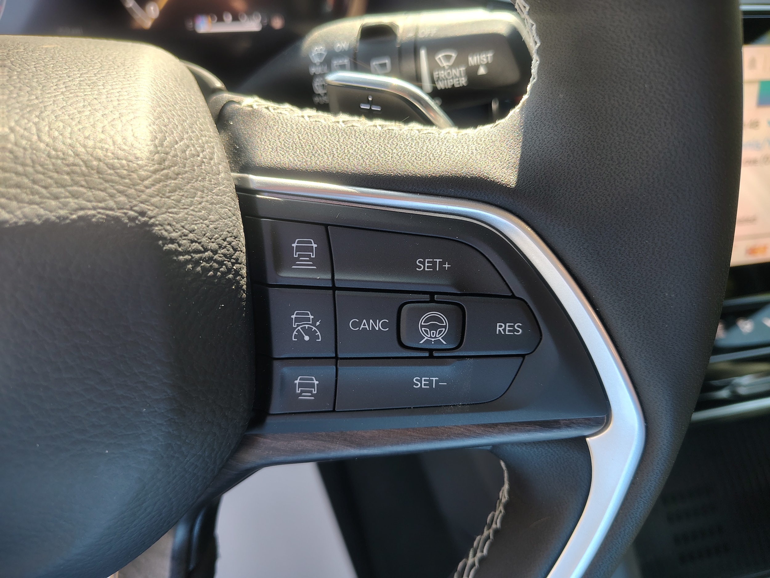2026 Jeep Grand Cherokee Laredo - Photo 35