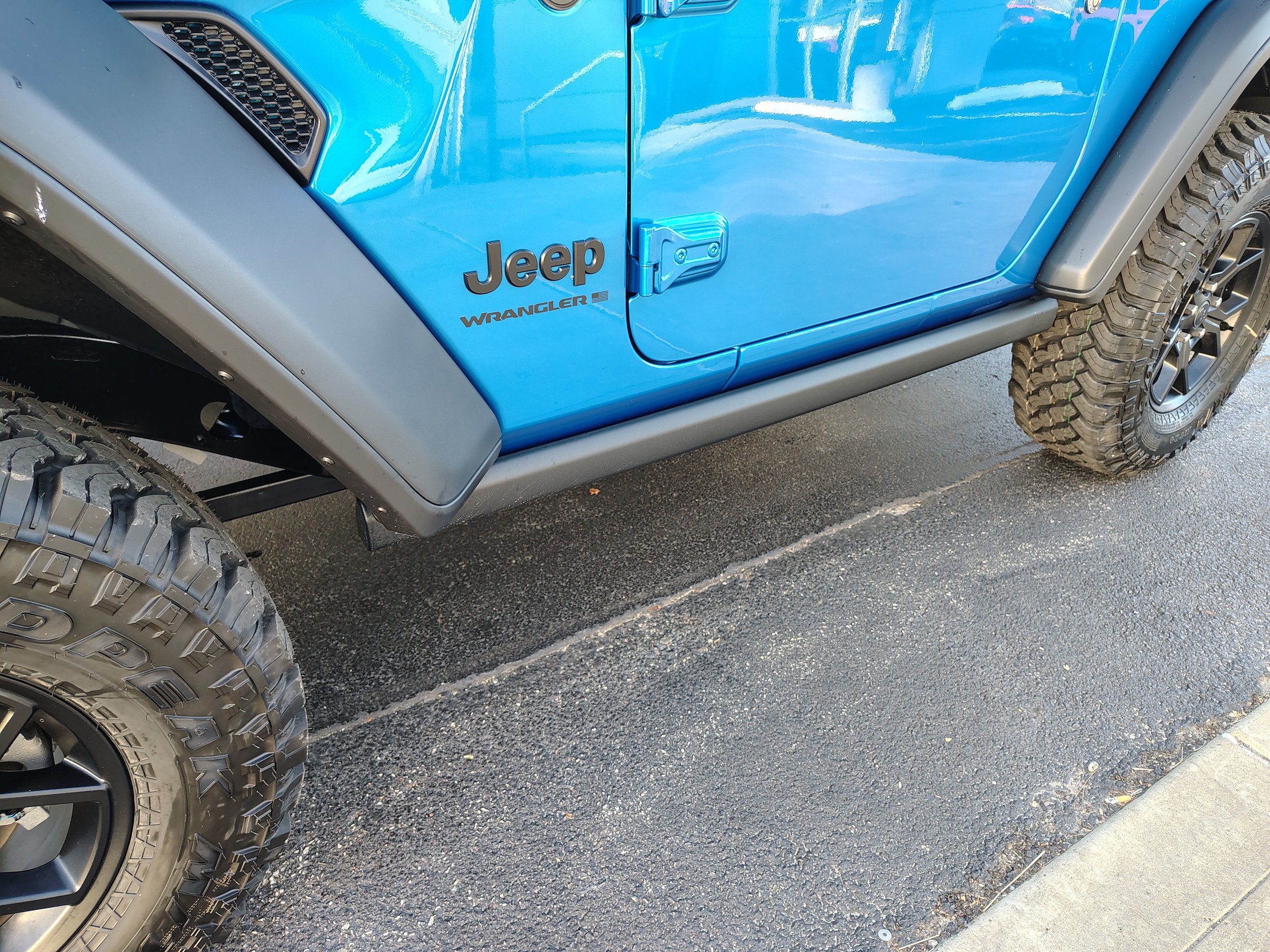 2026 Jeep Wrangler 2-Door Willys - Photo 6