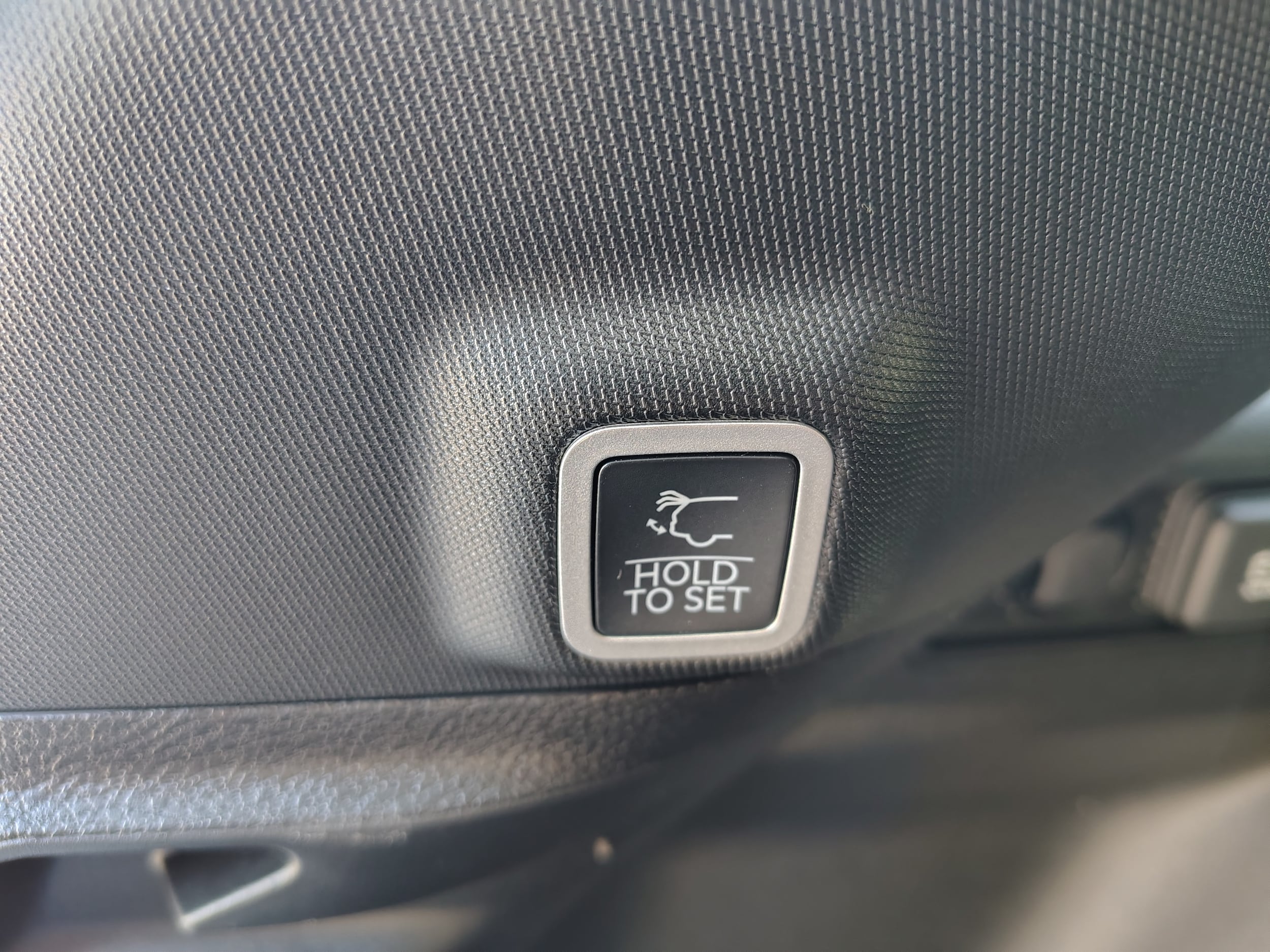 2026 Jeep Grand Cherokee Laredo - Photo 14