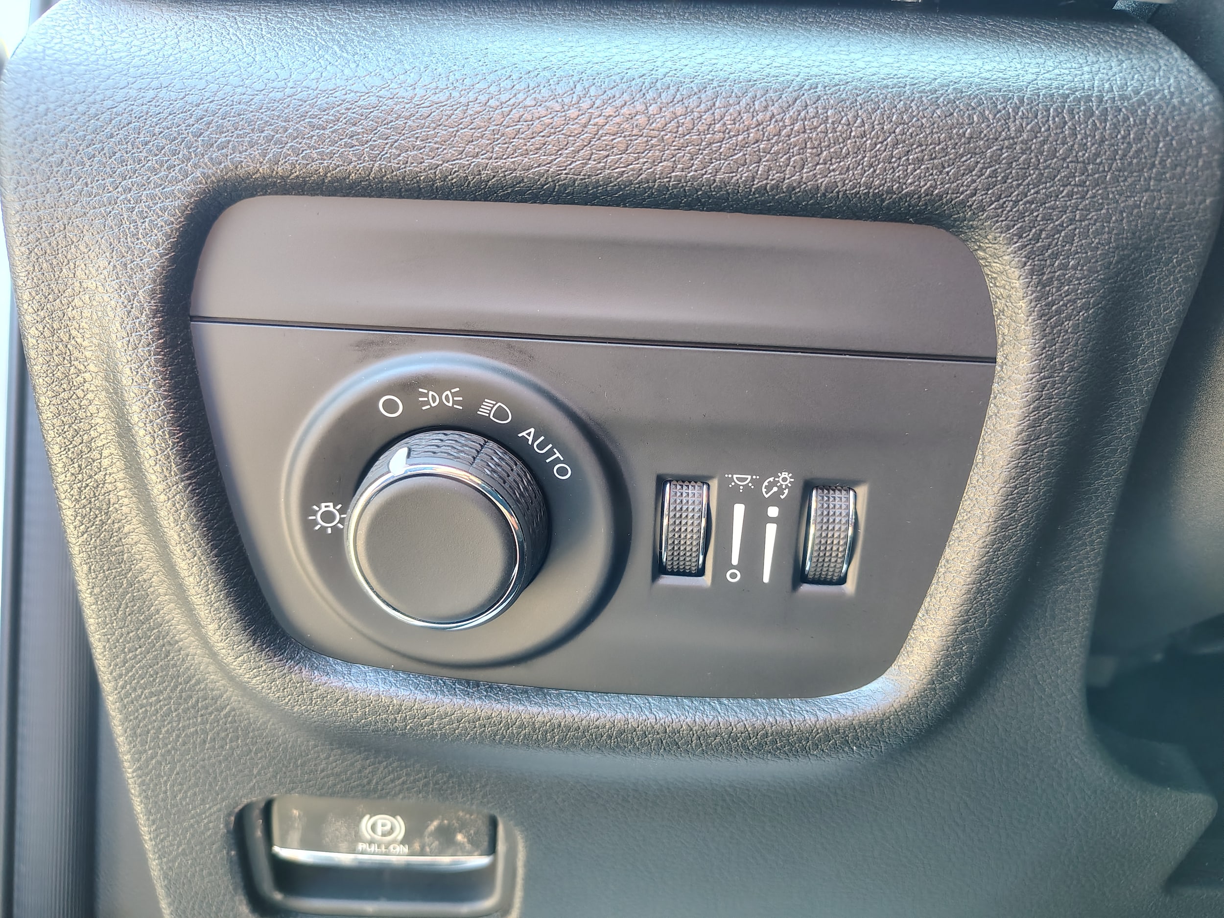 2026 Jeep Grand Cherokee Laredo - Photo 29