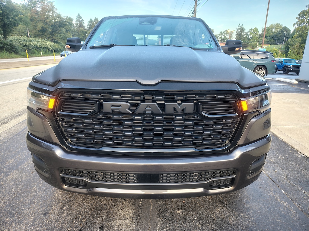 New 2027 Ram 1500 BIG HORN CREW CAB 4X4 5'7 BOX Pickup